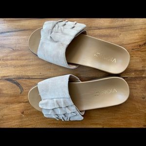 Vionic beige suede ruffle slides